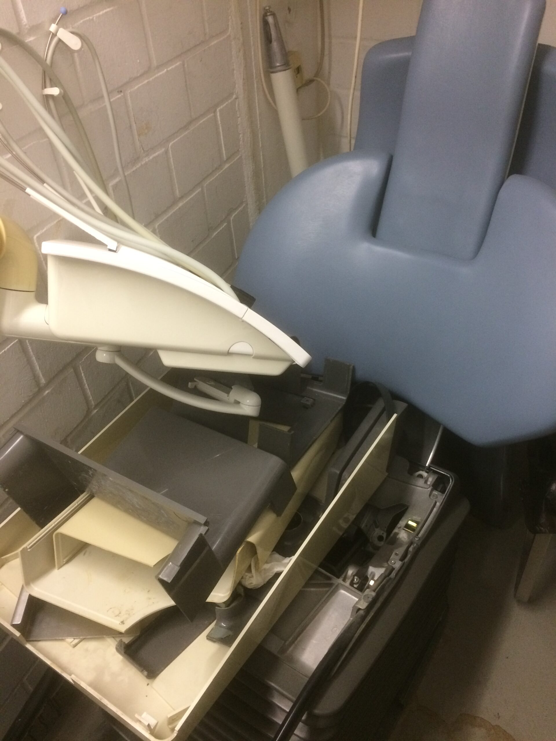 Behandlungseinheit Sirona C 3 | 331730 Behandlungseinheit Sirona C 3 | 331730