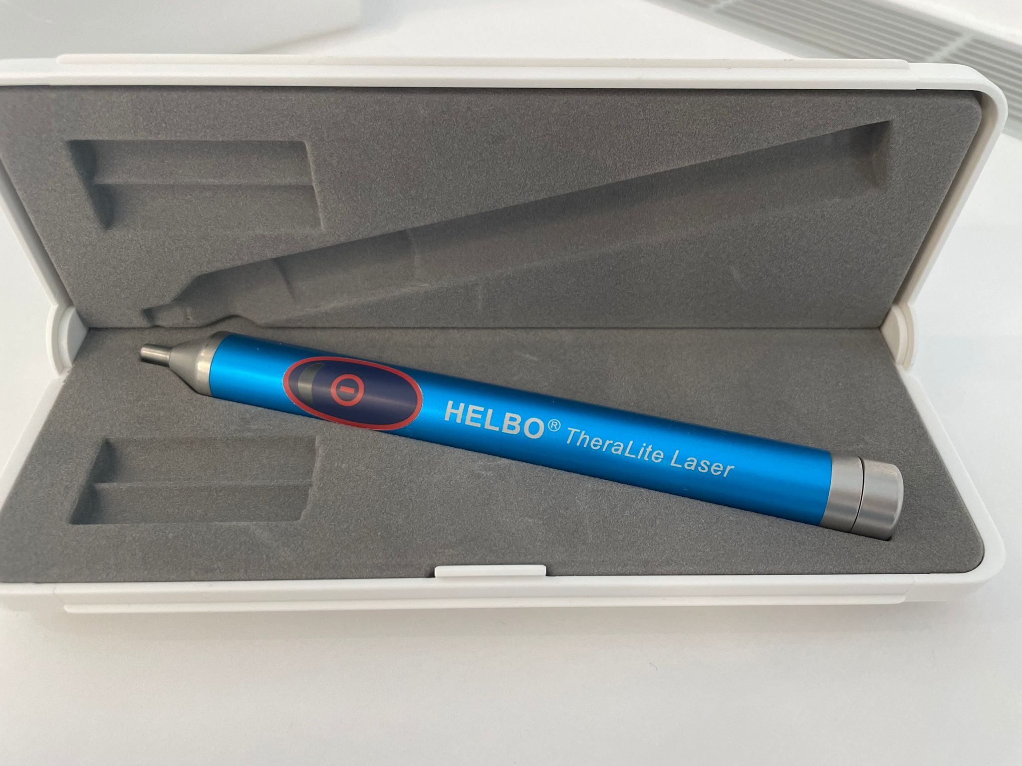 HELBO® T-Controller + HELBO® TheraLite Laser | 332408 HELBO® T-Controller + HELBO® TheraLite Laser | 332408