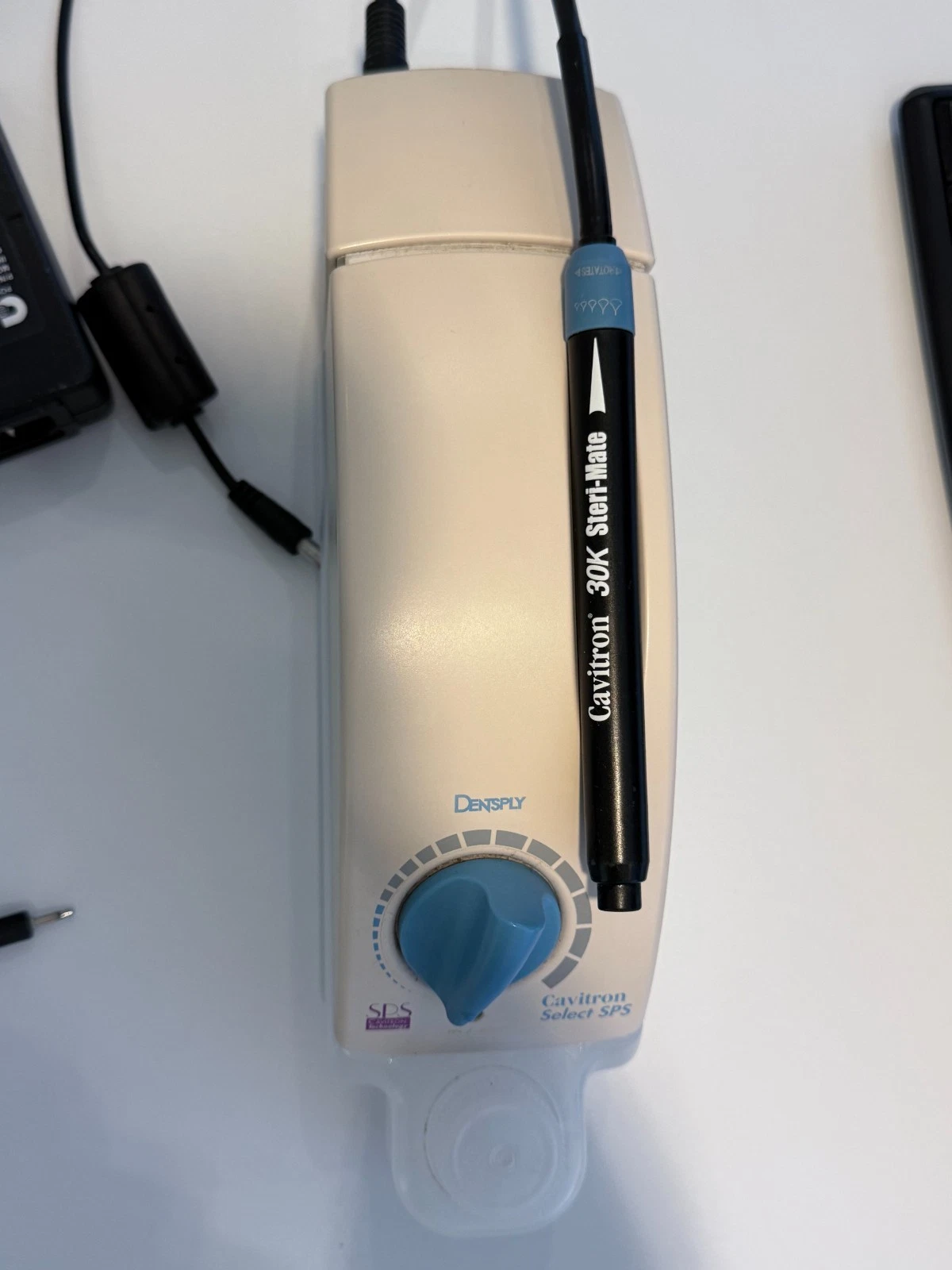 Cavitron Select + Extra Handstückhülle | 331970 Cavitron Select + Extra Handstückhülle | 331970