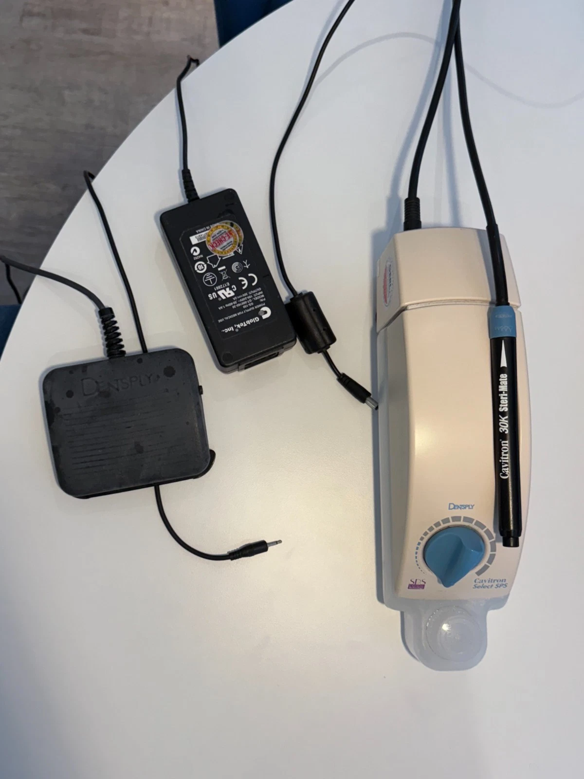 Cavitron Select + Extra Handstückhülle | 331974 Cavitron Select + Extra Handstückhülle | 331974