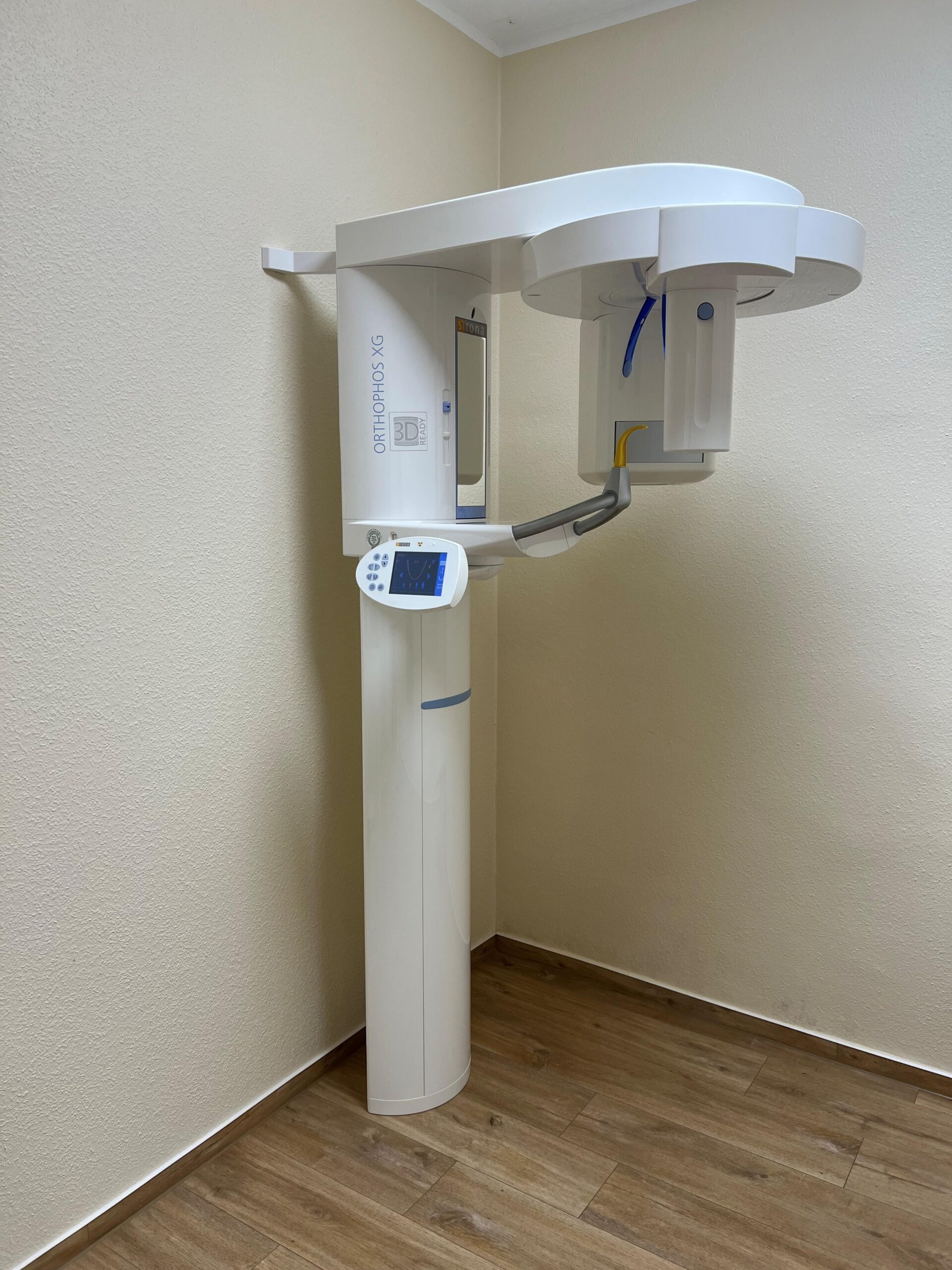 OPG-Röntgengerät Orthophos XG 3D ready – Baujahr 2018 – sehr gepflegt | 334124 OPG-Röntgengerät Orthophos XG 3D ready – Baujahr 2018 – sehr gepflegt | 334124