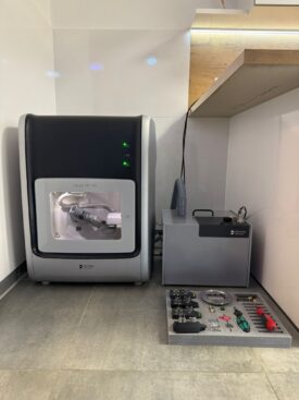 Dentsply Sirona inLab MC X5 Fräseinheit / Absaugung / In Lab CAM SW 20 Lizenz Dentsply Sirona inLab MC X5 Fräseinheit / Absaugung / In Lab CAM SW 20 Lizenz