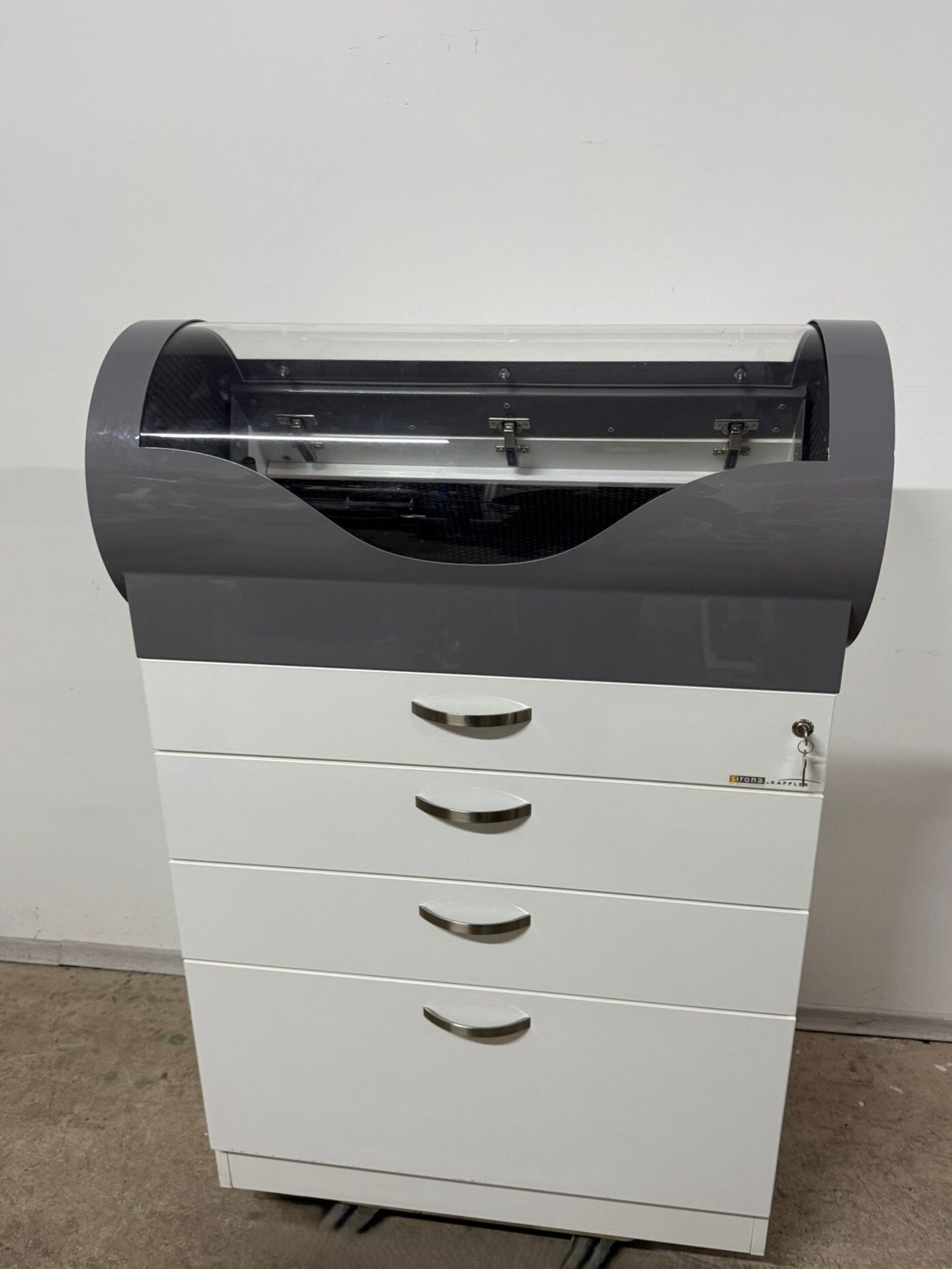 Sirona Kappler Schallschutzschrank für Cerec MC / X / XL / Premium Fräseinheit | 333747 Sirona Kappler Schallschutzschrank für Cerec MC / X / XL / Premium Fräseinheit | 333747