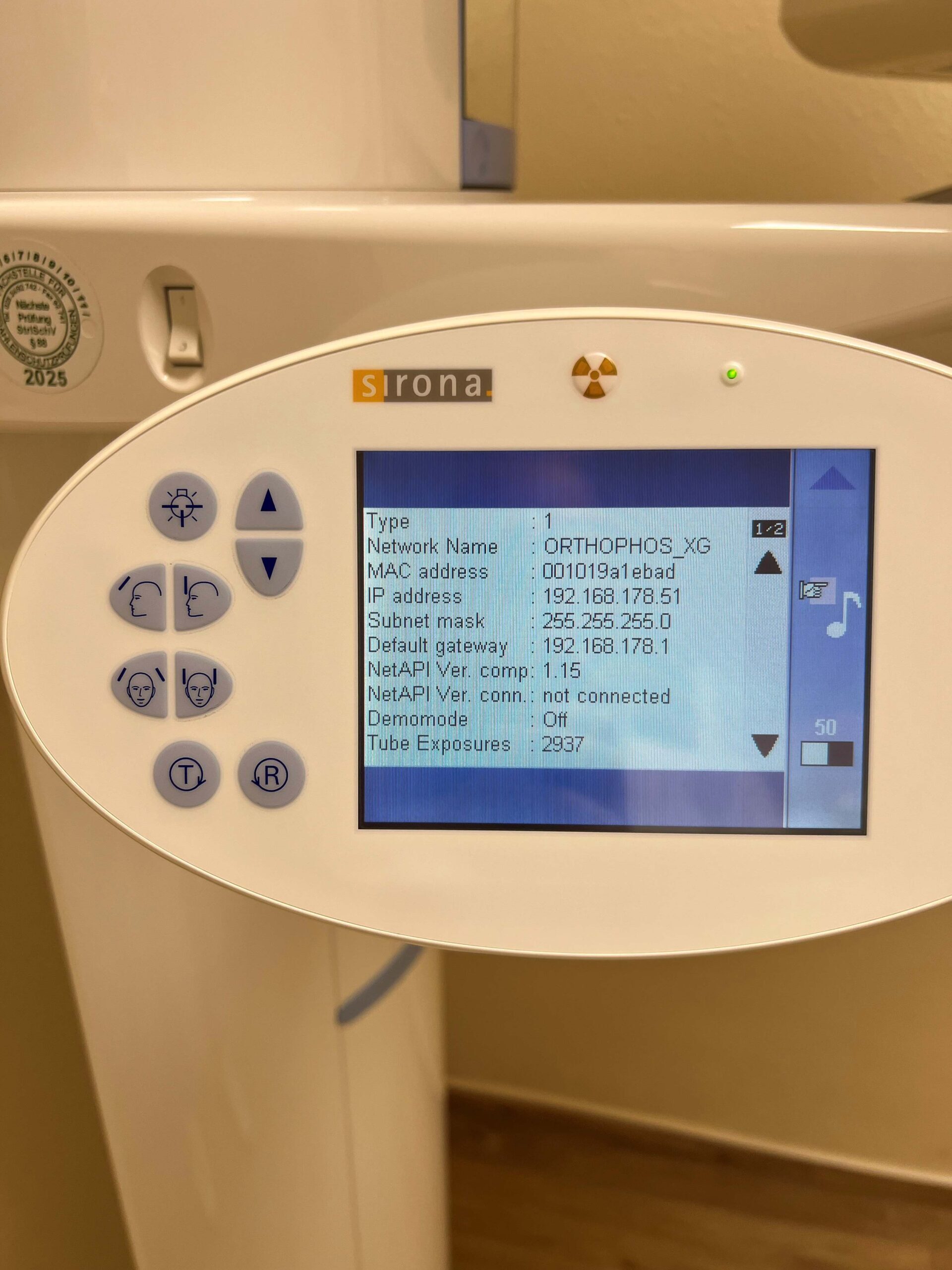 OPG-Röntgengerät Orthophos XG 3D ready – Baujahr 2018 – sehr gepflegt | 334132 OPG-Röntgengerät Orthophos XG 3D ready – Baujahr 2018 – sehr gepflegt | 334132