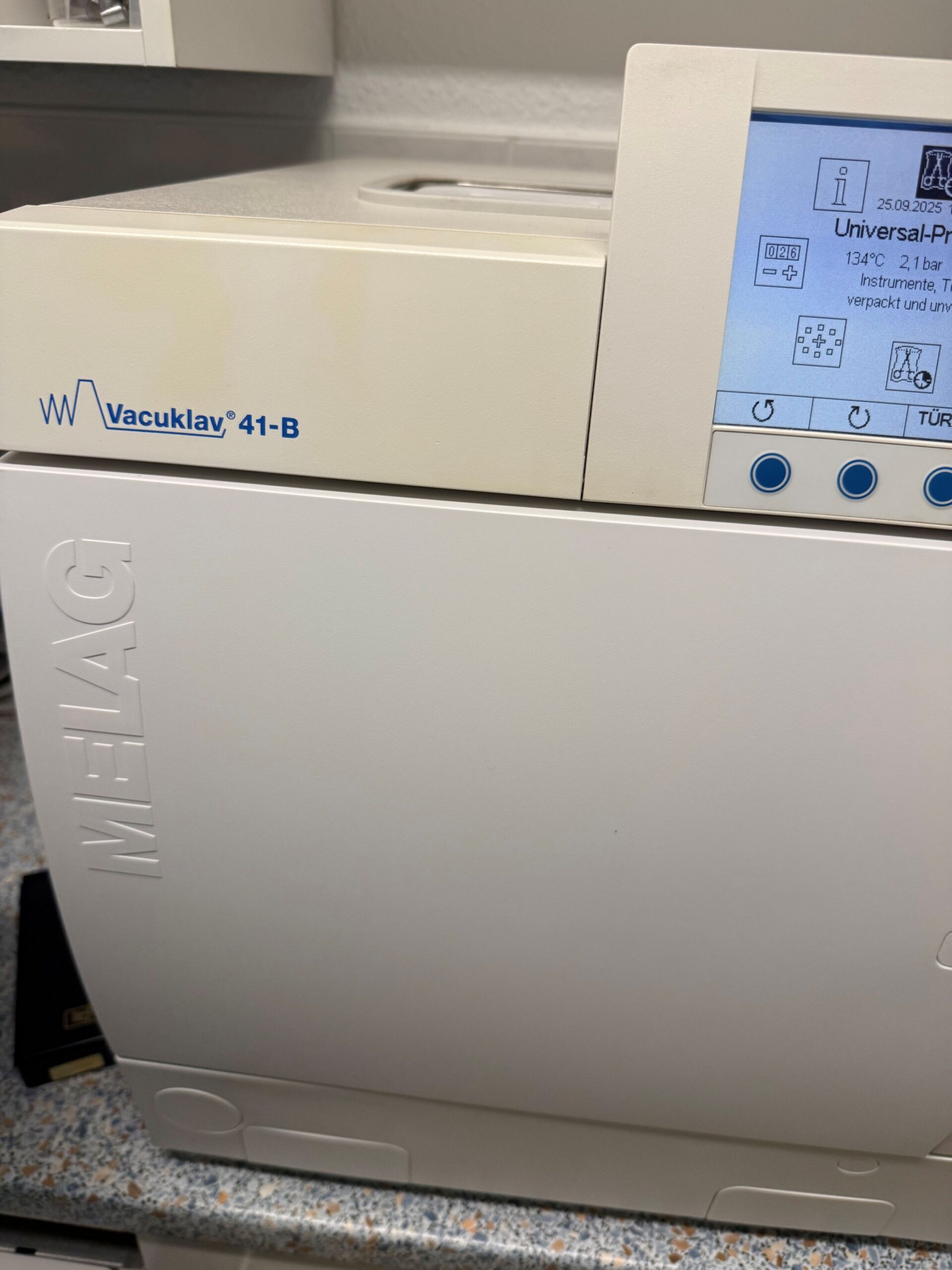 MELAG Vacuklav 41-B B-Klasse Autoklav aus Praxisauflösung | 334247