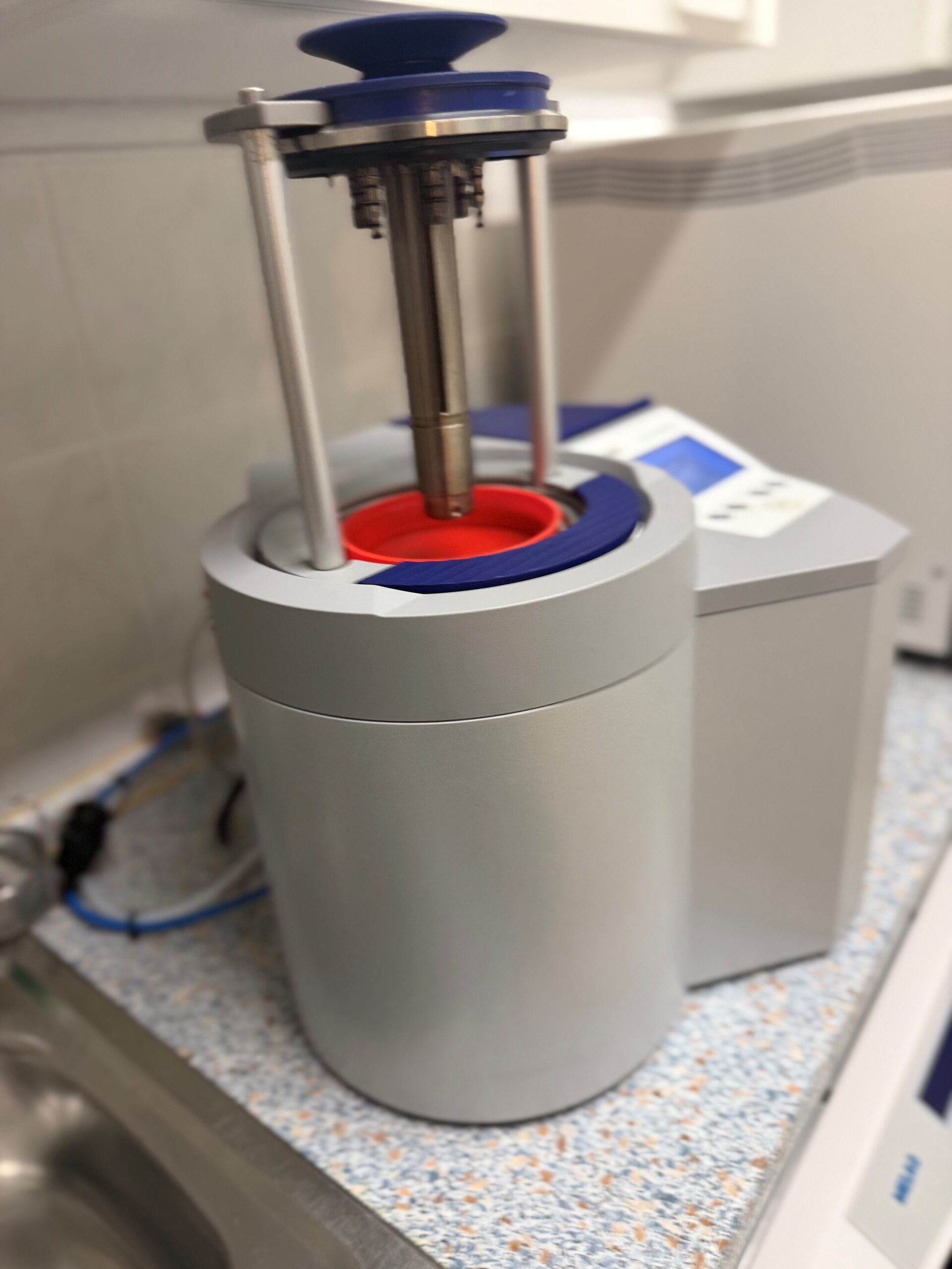 Sirona DAC Universal Instrumentenpflegegerät gebraucht aus Praxisauflösung | 334241 Sirona DAC Universal Instrumentenpflegegerät gebraucht aus Praxisauflösung | 334241