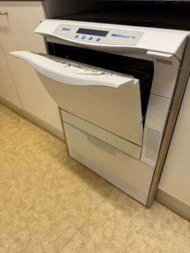 MELAG MELAtherm 10 Classic Thermodesinfektor aus Praxisauflösung MELAG MELAtherm 10 Classic Thermodesinfektor aus Praxisauflösung