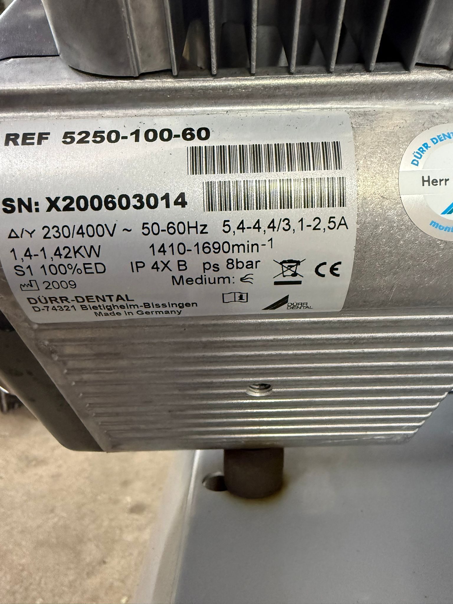 Dürr Dental Duo Tandem 4252-51 Silver 4x Zylinder Kompressor Membrantrocknung | 333759 Dürr Dental Duo Tandem 4252-51 Silver 4x Zylinder Kompressor Membrantrocknung | 333759