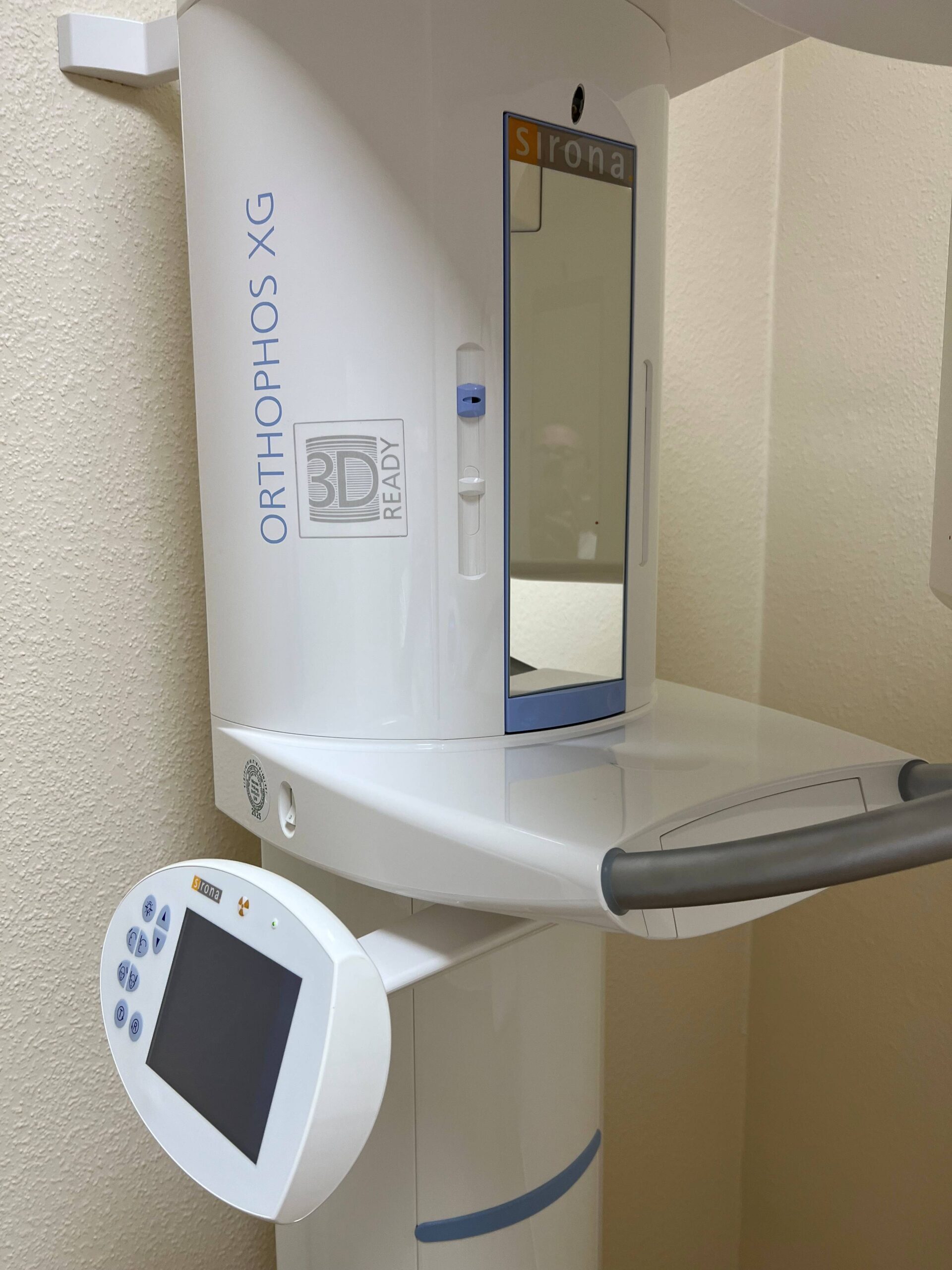 OPG-Röntgengerät Orthophos XG 3D ready – Baujahr 2018 – sehr gepflegt | 334126 OPG-Röntgengerät Orthophos XG 3D ready – Baujahr 2018 – sehr gepflegt | 334126