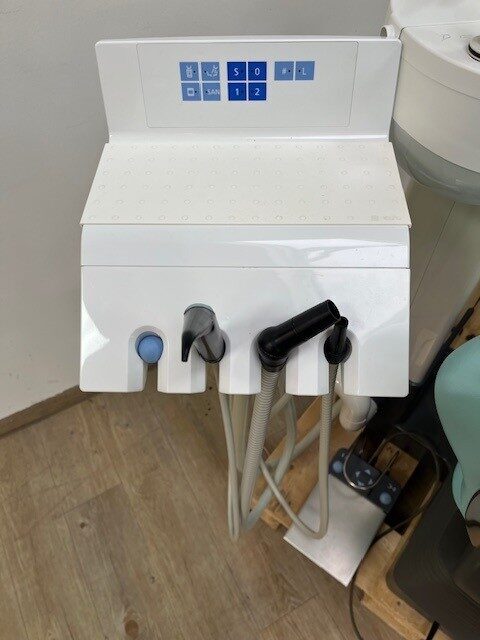 Sirona C4+ (2012) | 333803 Sirona C4+ (2012) | 333803