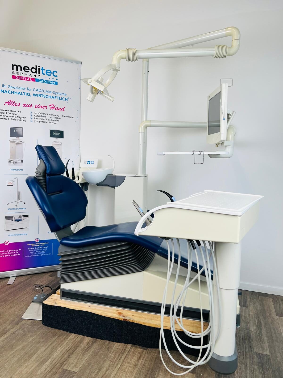 Sirona M1+ Behandlungseinheit gebraucht, gepflegt | 333448 Sirona M1+ Behandlungseinheit gebraucht, gepflegt | 333448