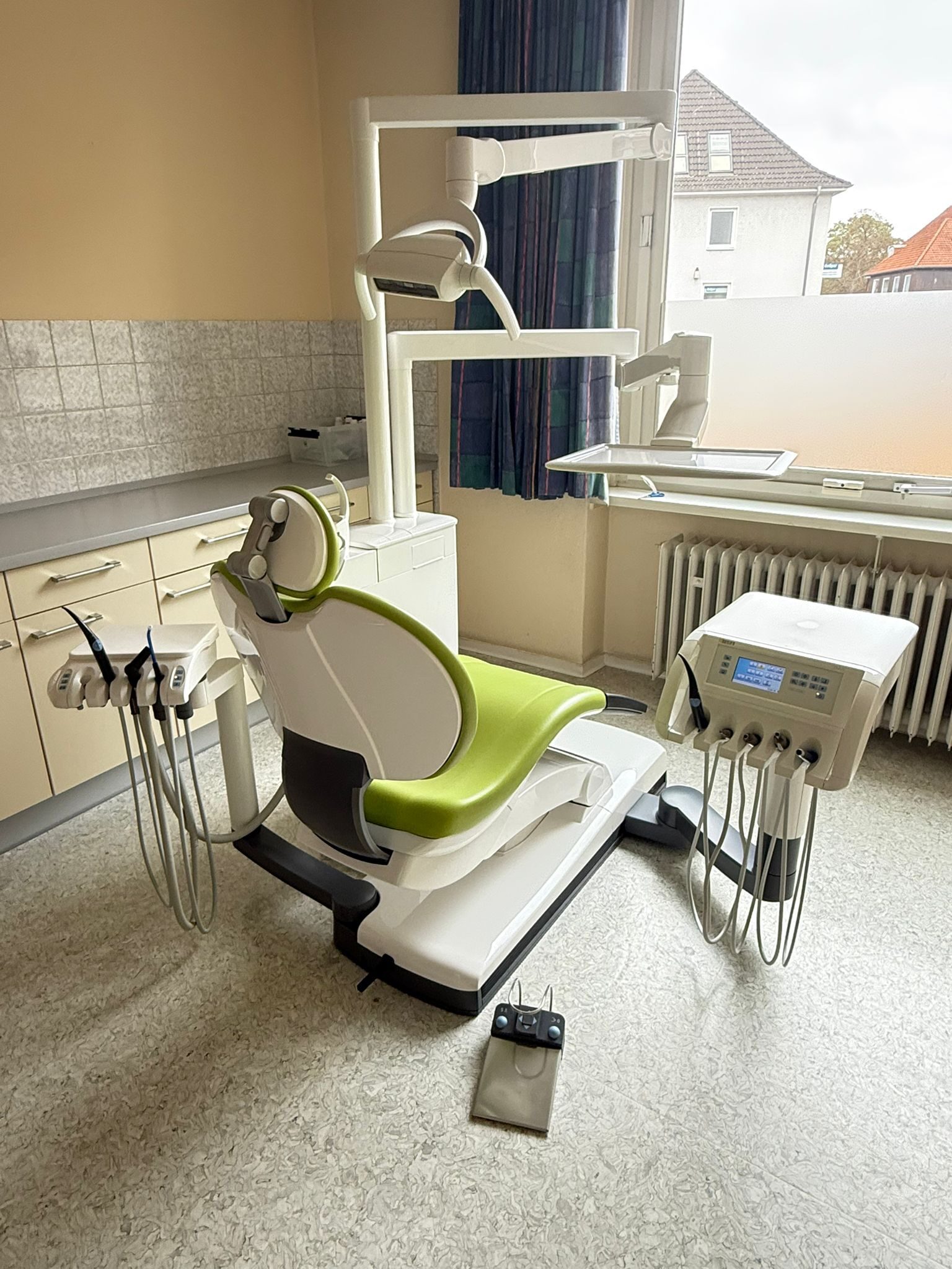 Dentsply Sirona Sinius Behandlungseinheit aus Praxisauflösung | 333430 Dentsply Sirona Sinius Behandlungseinheit aus Praxisauflösung | 333430