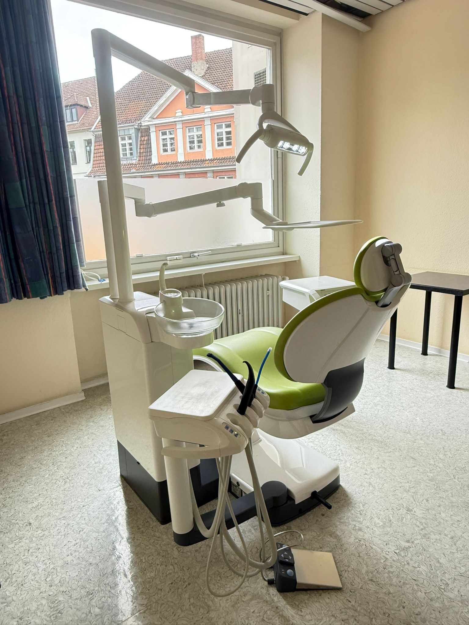 Dentsply Sirona Sinius Behandlungseinheit aus Praxisauflösung | 333435 Dentsply Sirona Sinius Behandlungseinheit aus Praxisauflösung | 333435