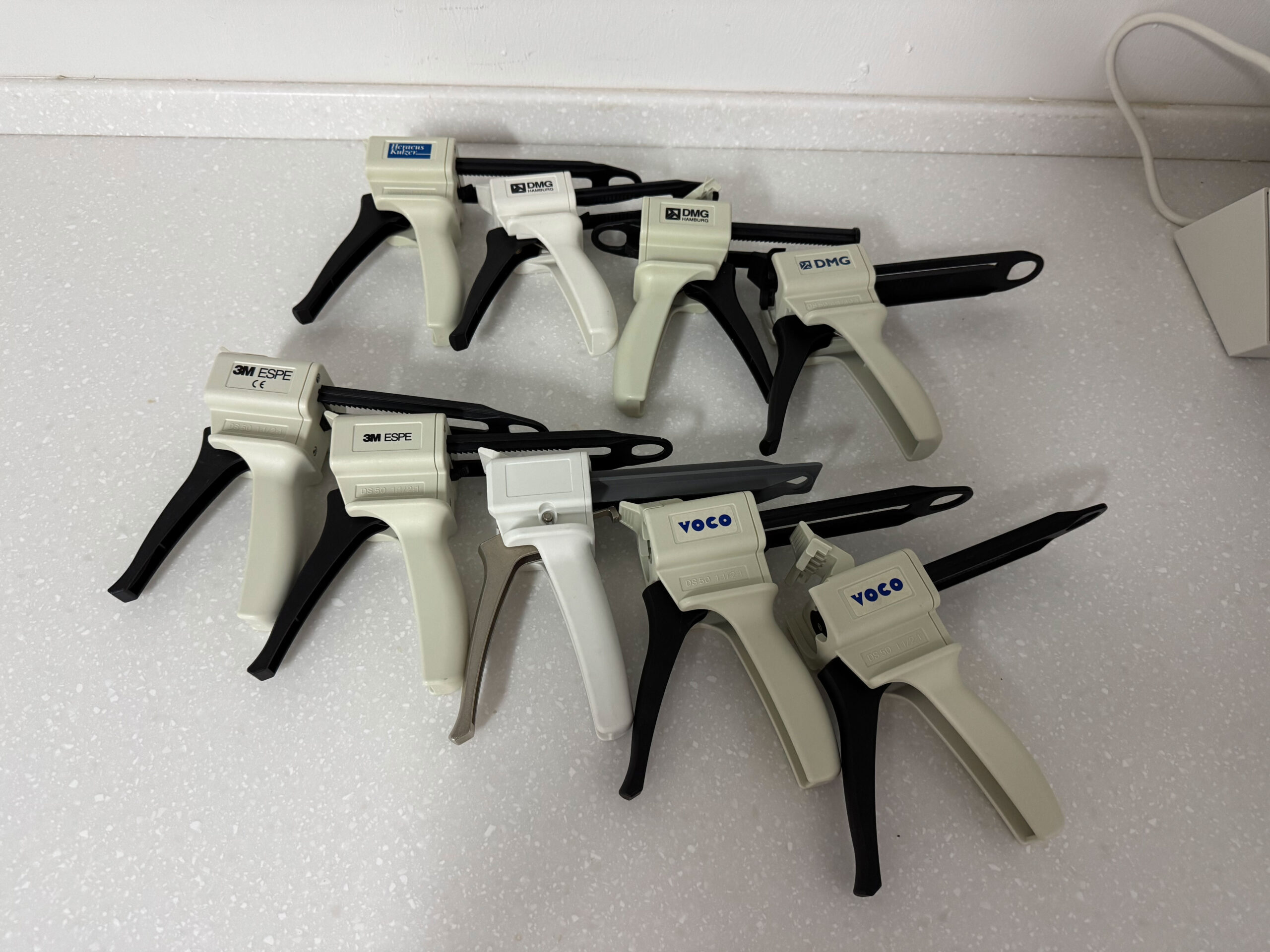 Mischpistole Automix 1:1/2:1 (Heraeus Kulzer, 3M ESPE, DMG, VOCO) | 333302 Mischpistole Automix 1:1/2:1 (Heraeus Kulzer, 3M ESPE, DMG, VOCO) | 333302