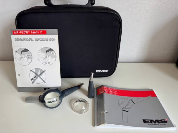 EMS AirFlow Handy 2 mit zwei Handstücken für SIRONA-Einheiten | 333297