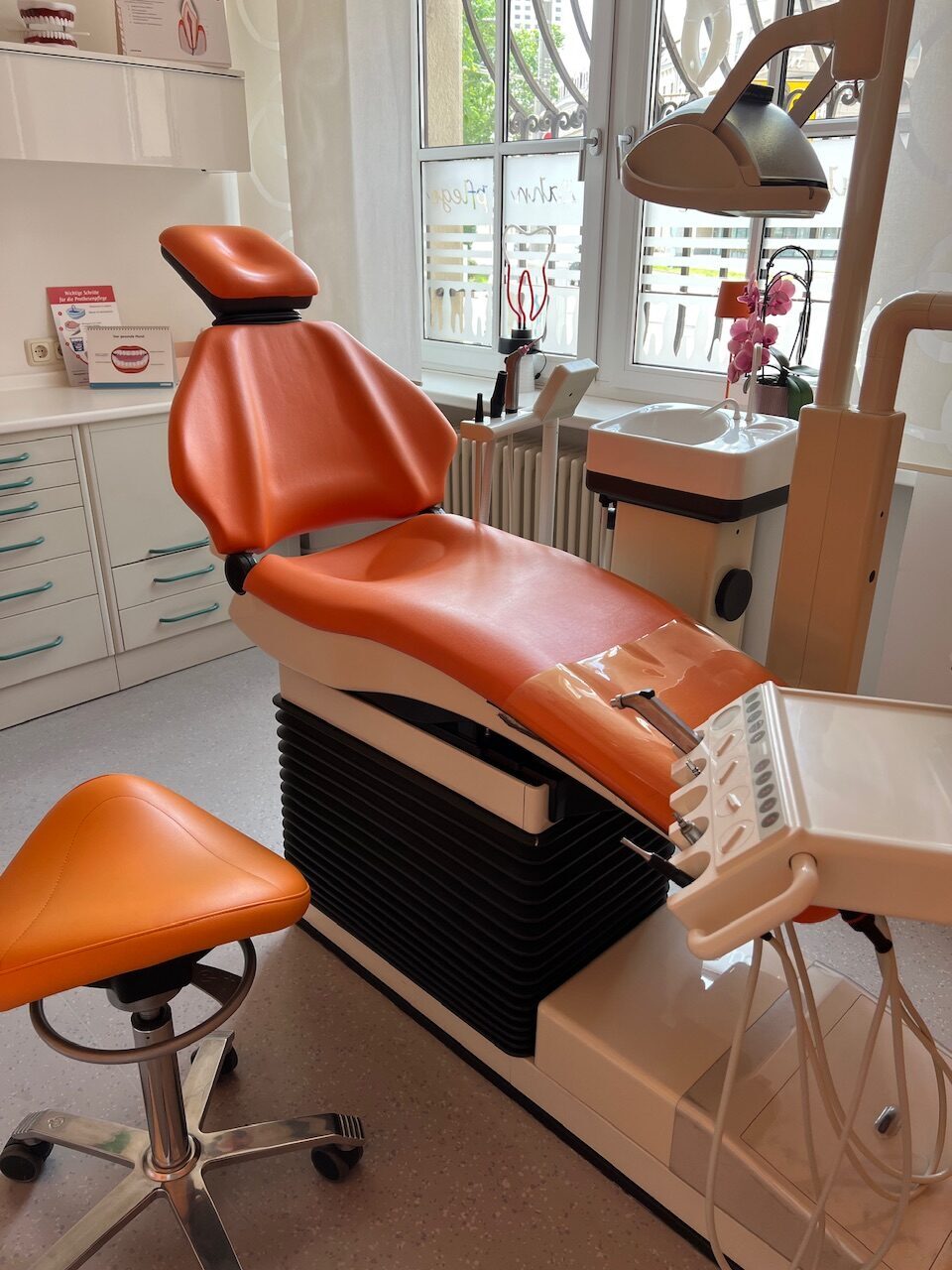 2 Behandlungseinheiten Sirona E | 333390 2 Behandlungseinheiten Sirona E | 333390