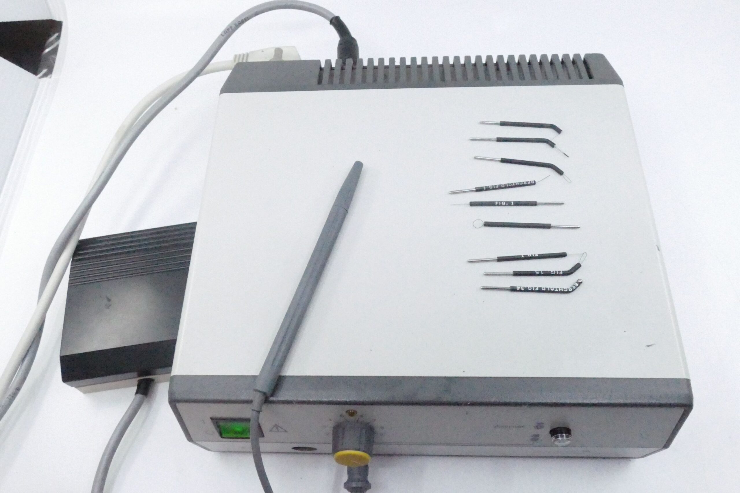 BECHTHOLD HF CHIRURGIEGERÄT ELEKTROTROM™ 70-D | 333481 BECHTHOLD HF CHIRURGIEGERÄT ELEKTROTROM™ 70-D | 333481