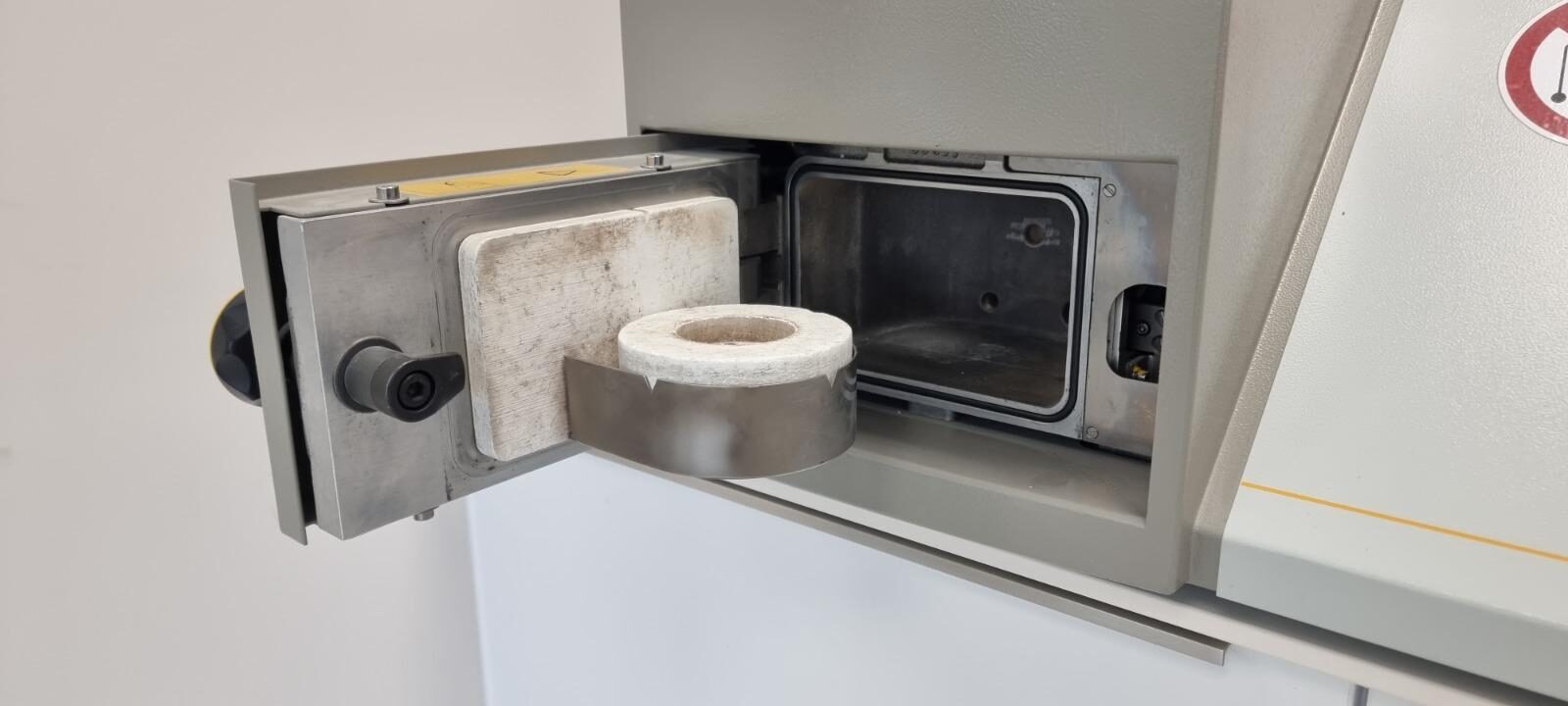 BEGO Nautilus® T Vakuum-Druck-Gießgerät (2008) – funktionsfähig | 333189 BEGO Nautilus® T Vakuum-Druck-Gießgerät (2008) – funktionsfähig | 333189