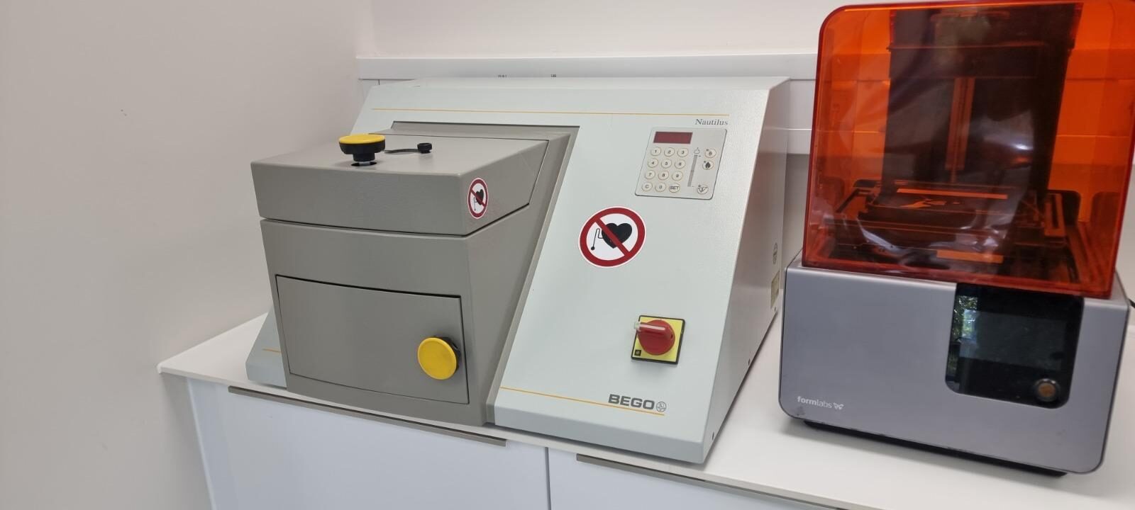 BEGO Nautilus® T Vakuum-Druck-Gießgerät (2008) – funktionsfähig | 333187 BEGO Nautilus® T Vakuum-Druck-Gießgerät (2008) – funktionsfähig | 333187