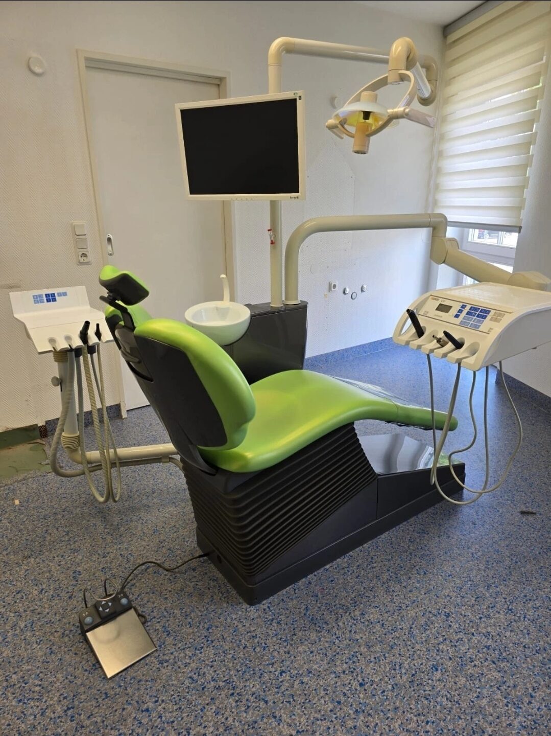 Sirona C5+ Behandlungseinheit – Top Zustand – werkstattgeprüft | 334713