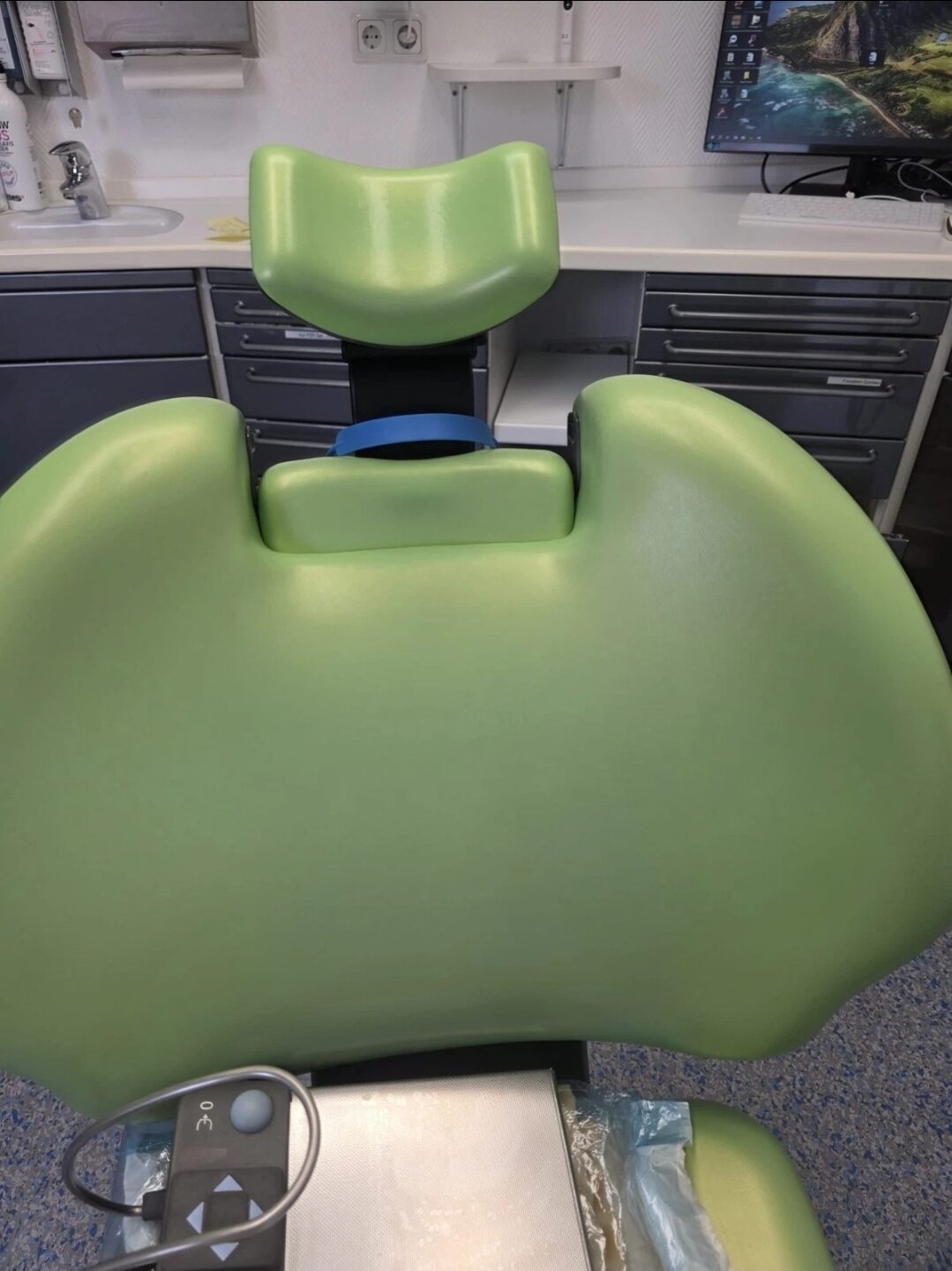 Sirona C5+ Behandlungseinheit – Top Zustand – werkstattgeprüft | 334716