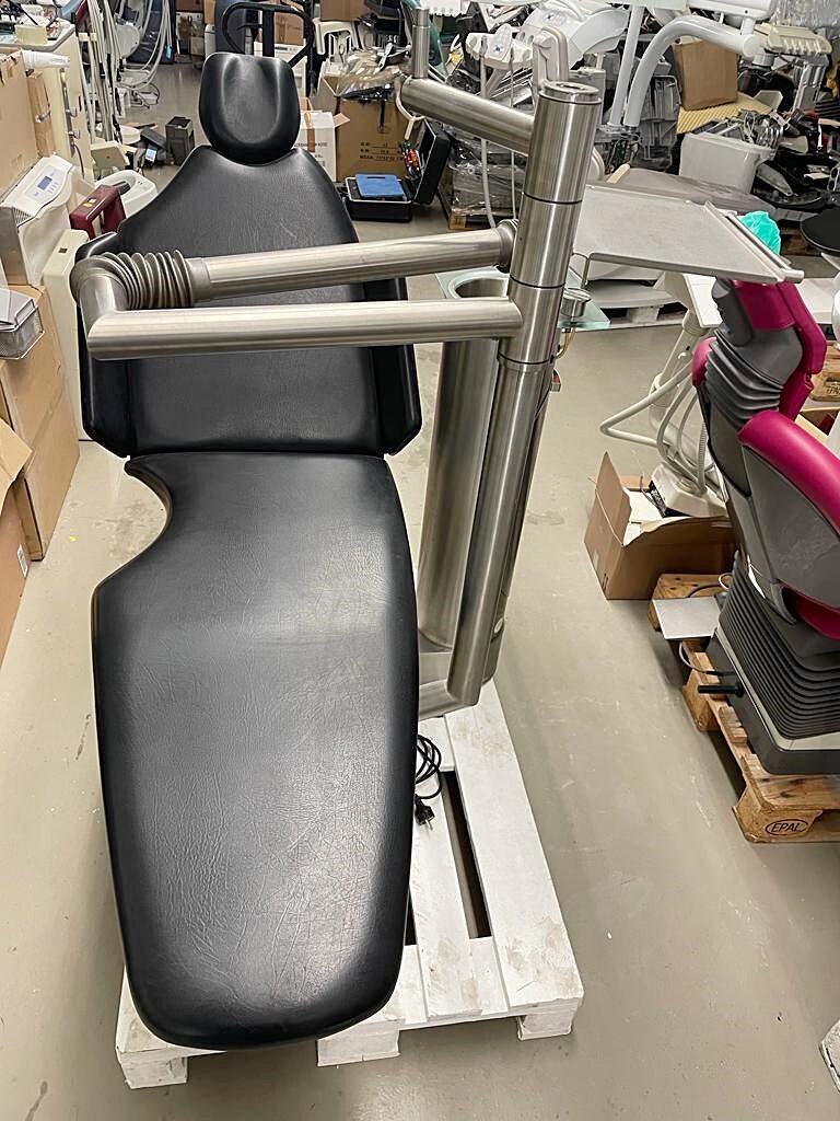 DKL Typ L1-SOLO KFO Behandlungsseinheit mit Nassabsaugung Top Angebot | 334679