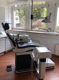 2 x zahnärztliche Behandlungseinheit M1 Thomas Dental | 334956