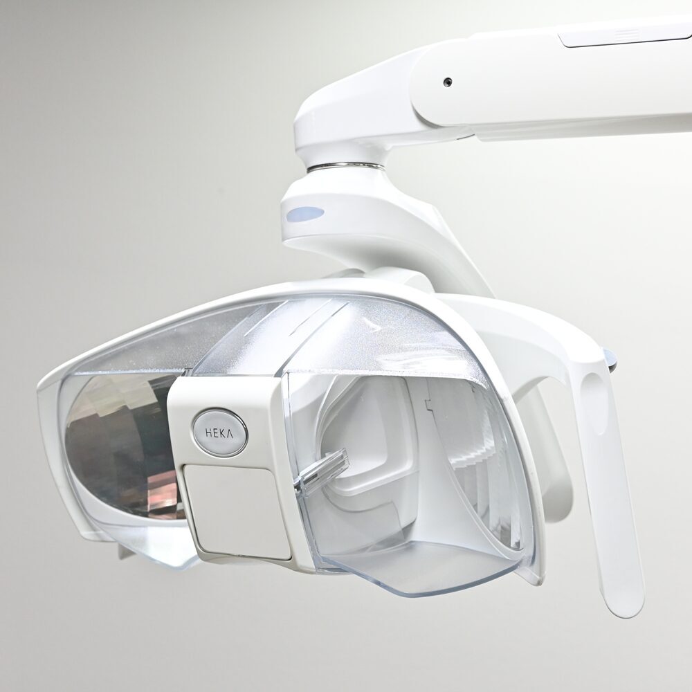 HEKA S+ Behandlungseinheit Nassabsaugung Ausstellungsgerät Baujahr: 2025 | 334588