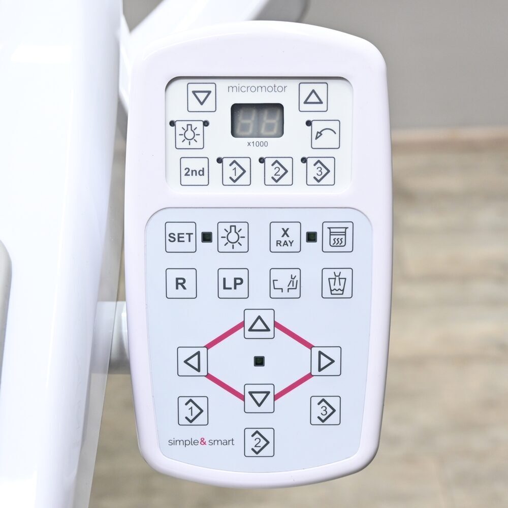 Simple & Smart Kiss Behandlungseinheit Nassabsaugung Bj. 2023 Ausstellungsgerät | 334595