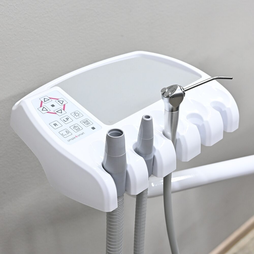 Simple & Smart Kiss Behandlungseinheit Nassabsaugung Bj. 2023 Ausstellungsgerät | 334598