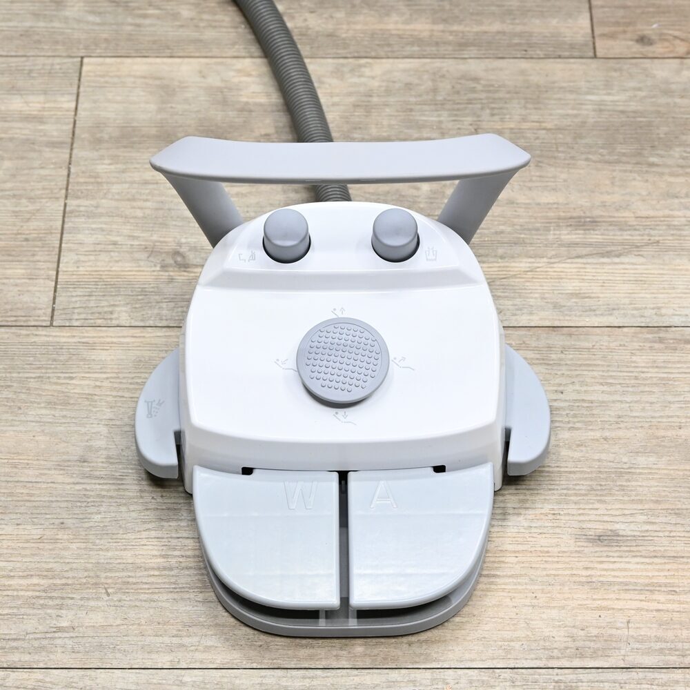 Simple & Smart Kiss Behandlungseinheit Nassabsaugung Bj. 2023 Ausstellungsgerät | 334601