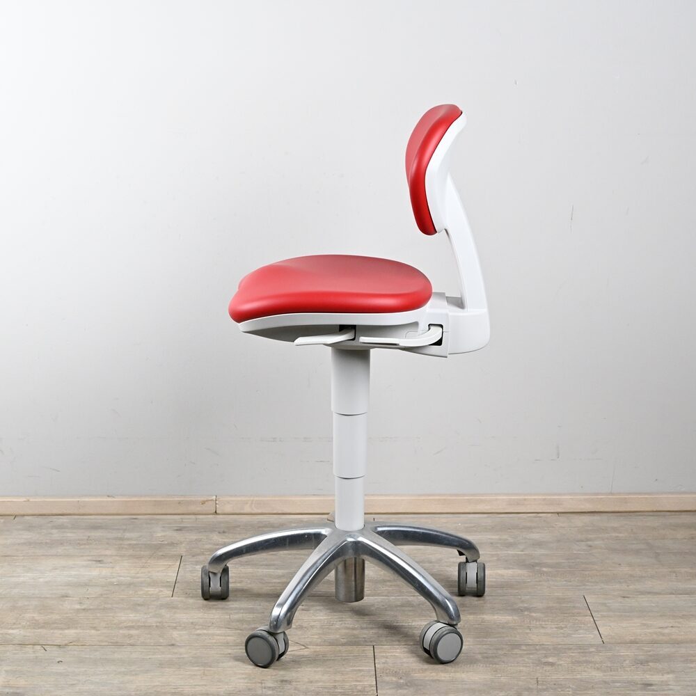 Kavo PHYSIO Evo Arzthocker in Chili gebraucht | 336100