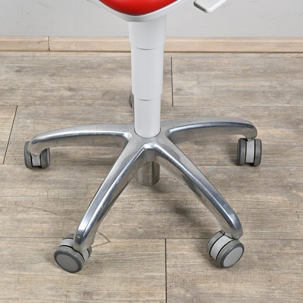 Kavo PHYSIO Evo Arzthocker in Chili gebraucht | 336103