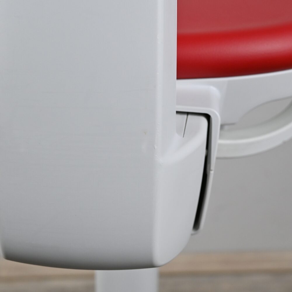 Kavo PHYSIO Evo Arzthocker in Chili gebraucht | 336106