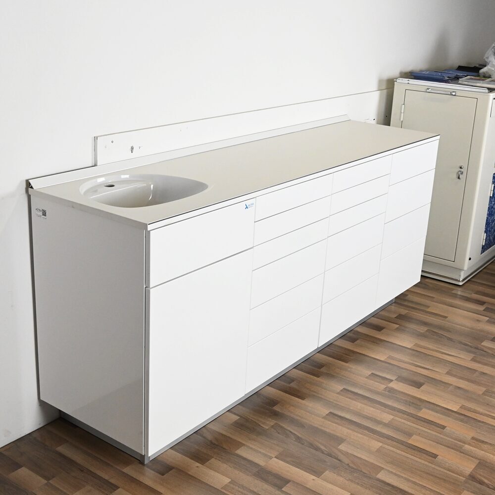 Astra Ineus 4er Behandlungszeile / Schrankzeile, Ausstellungsstück | 336230