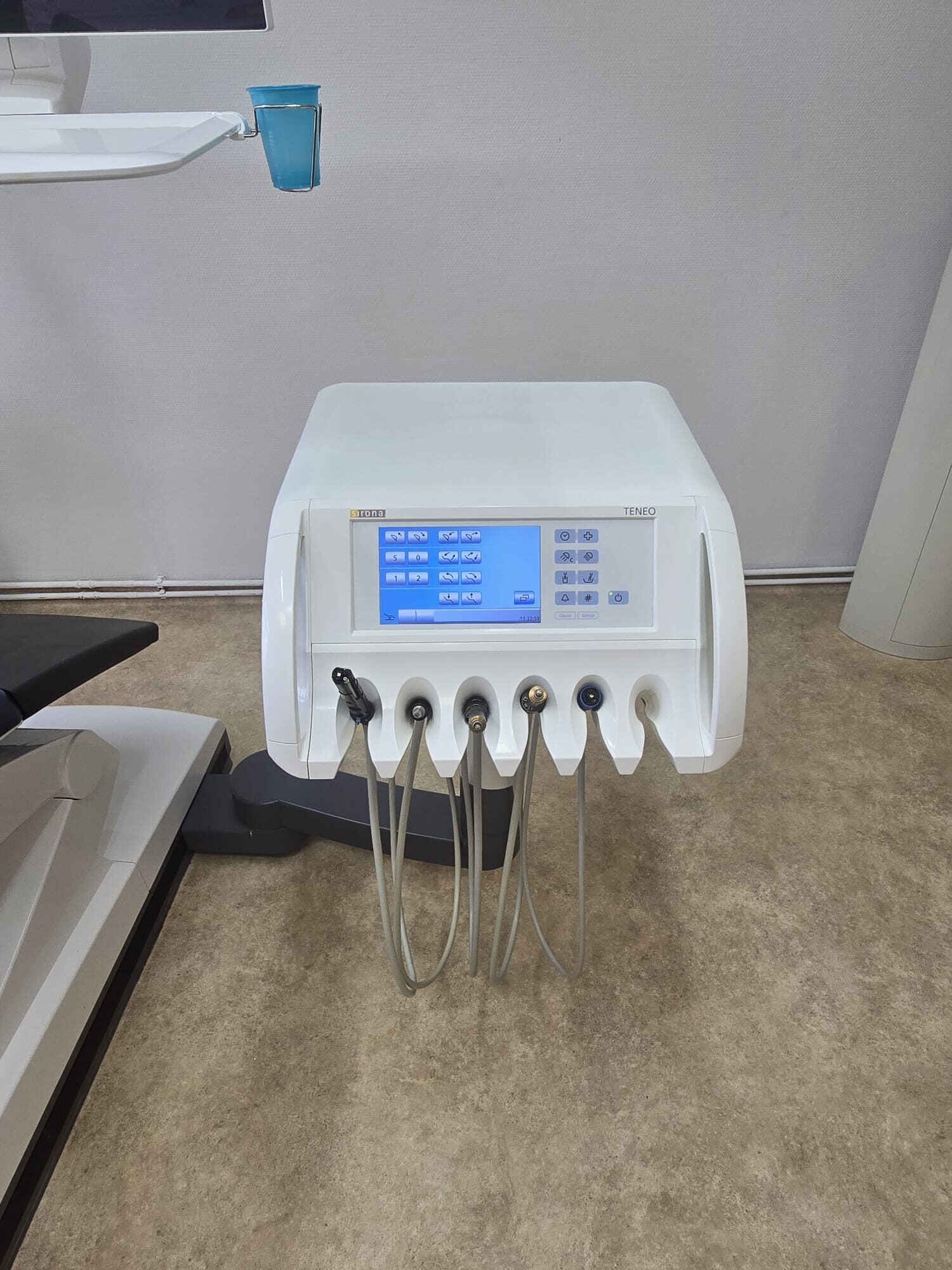 Sirona Teneo Bj. 2018 inkl. LEDview plus OP-Lampe – werkstattgeprüft – | 334688