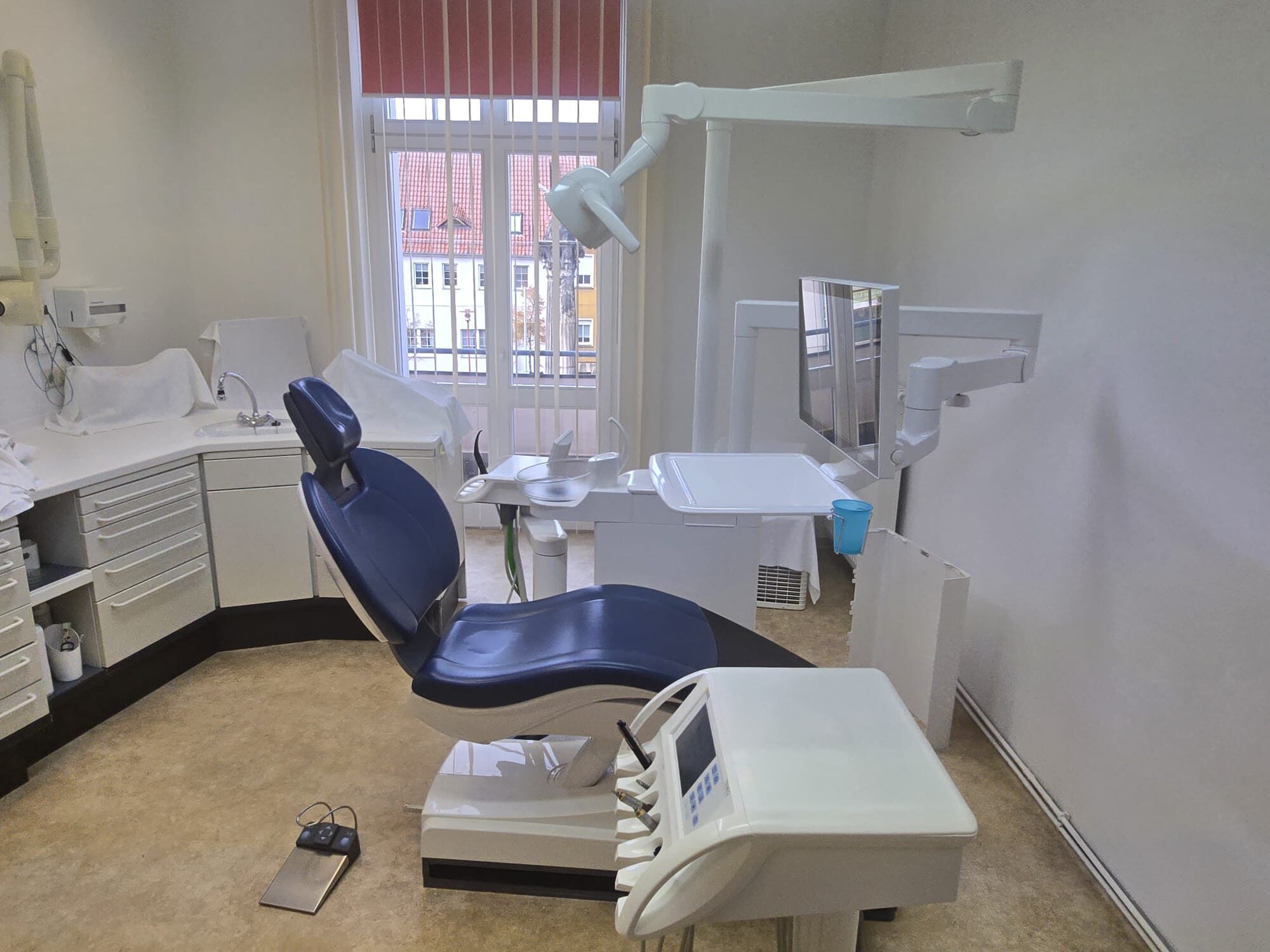 Sirona Teneo Bj. 2018 inkl. LEDview plus OP-Lampe – werkstattgeprüft – | 334686