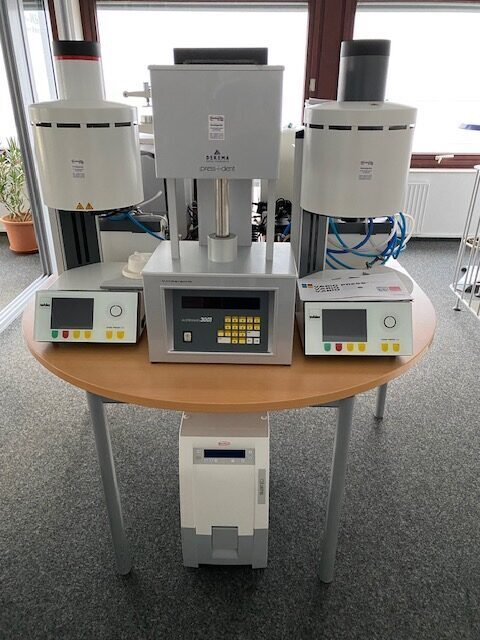 Gutgehender langjähriger Dentalgerätehandel (Zahntechnik) | 335327