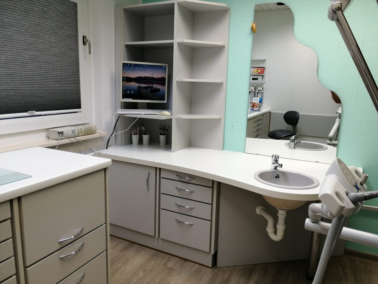 Möbelset aus Zahnarztpraxis | 334832