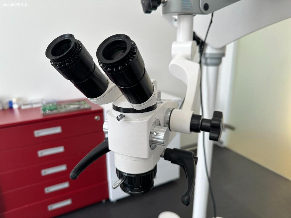 Alltion AM-P8000 am Bodenstativ | 336021