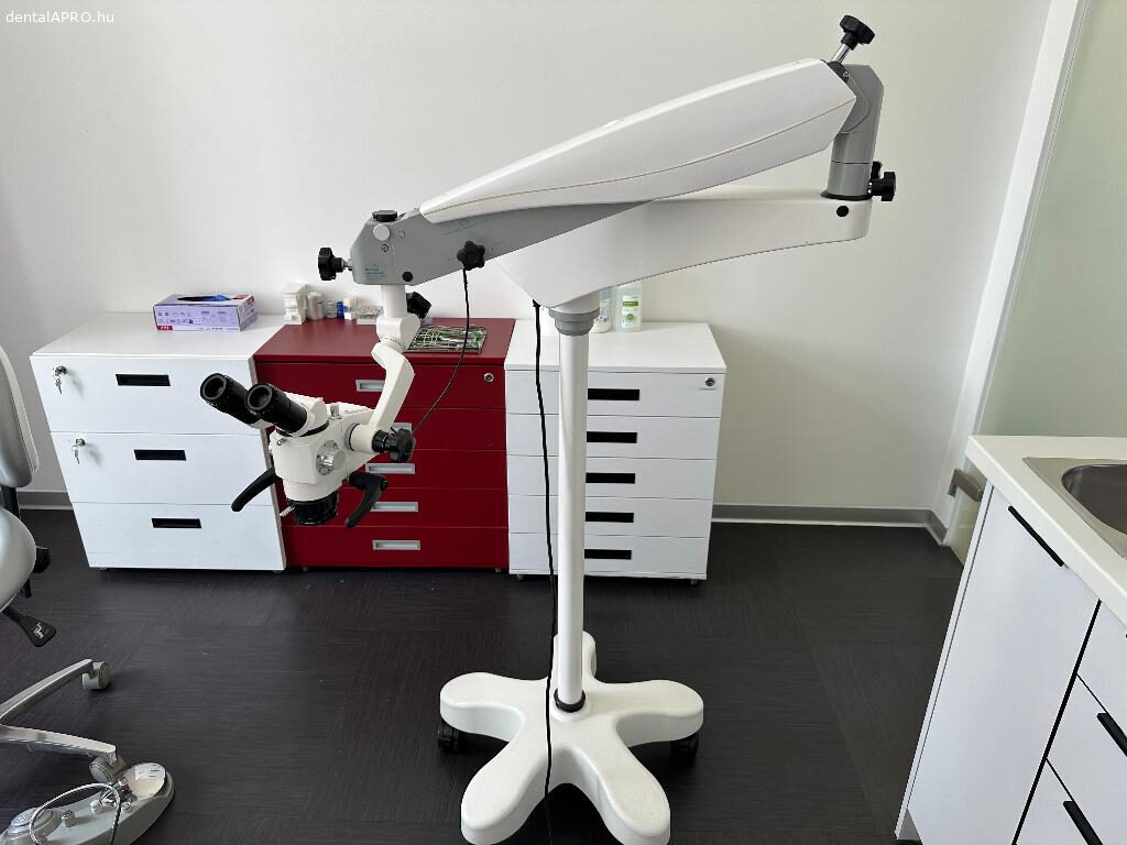 Alltion AM-P8000 am Bodenstativ | 336020