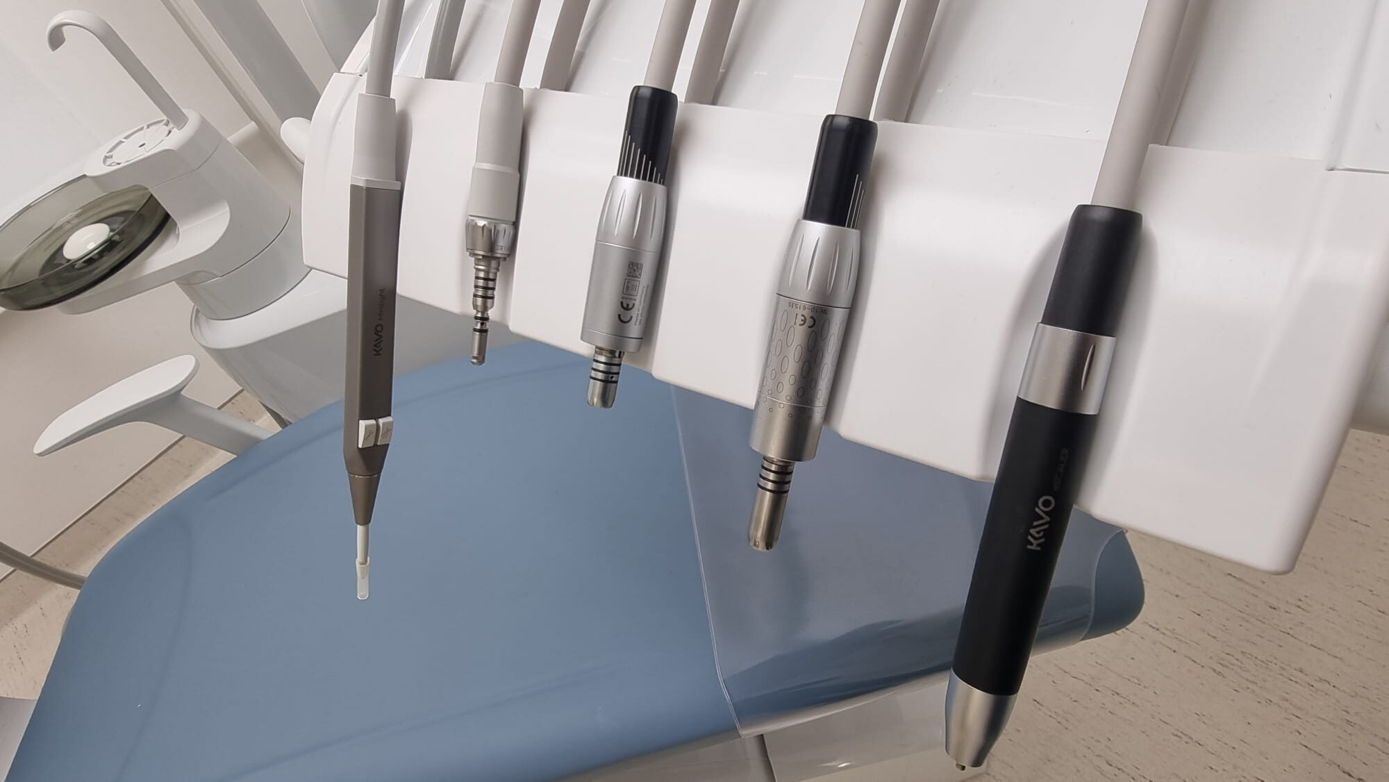 KaVo amiQa S – Schwingbügelsystem – Ausstellungsstück | Bj. 2025 | 335561