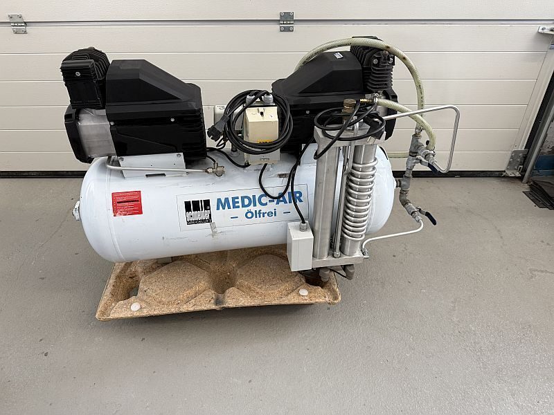 Schneider DruckluftMedic Air 300-90 W Kompressor ölfrei, leise, Dental & Labor | 335005