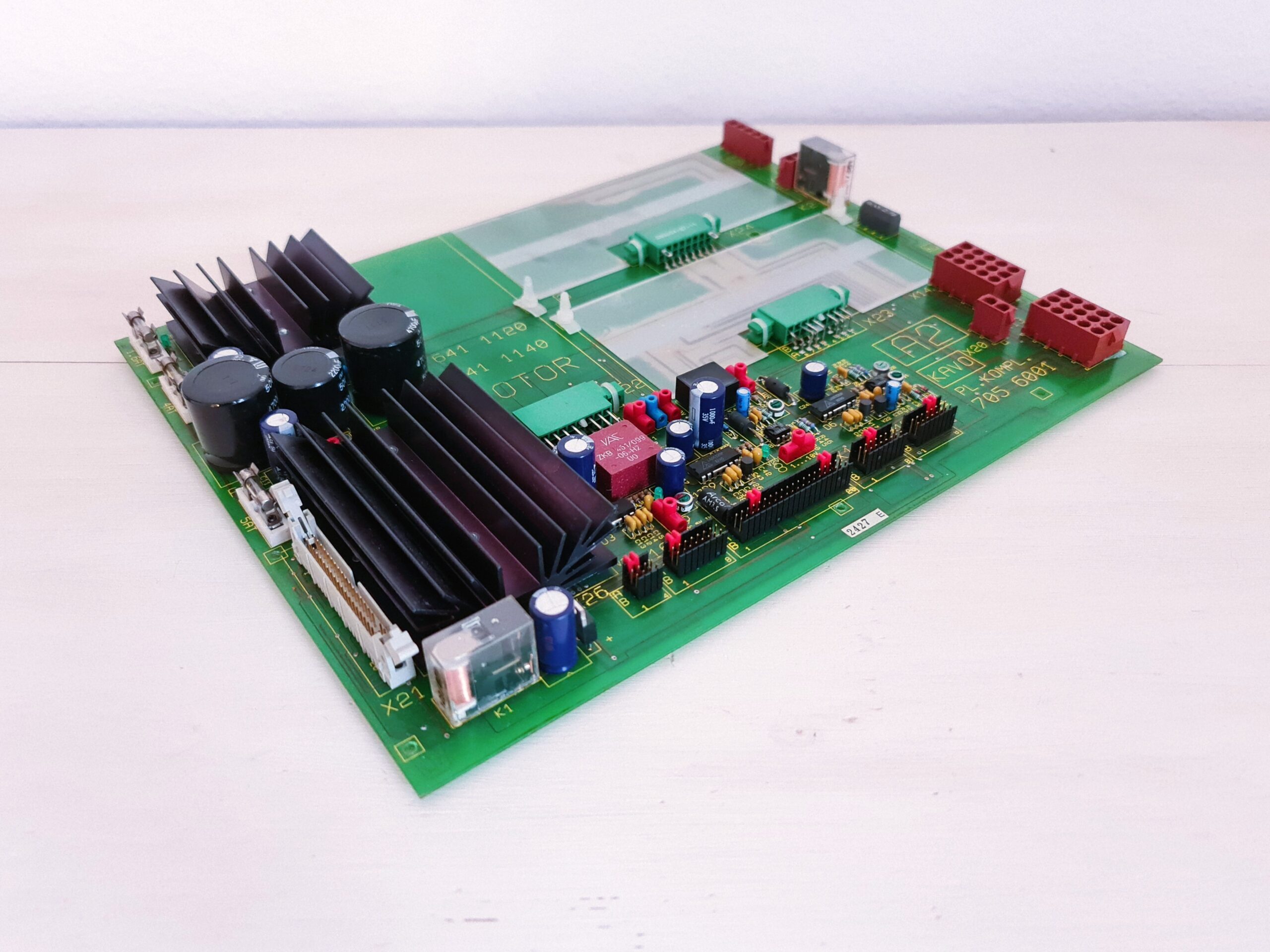 KaVo 1042 Hauptplatine ⭐ Steuerplatine Zentralplatine 7056001 | 337428