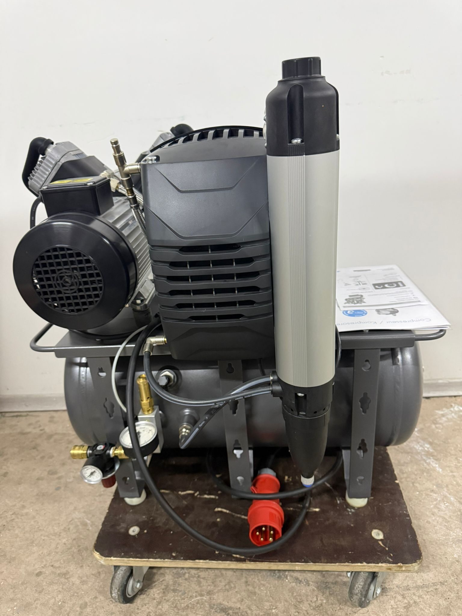 Dürr Dental Duo Tandem Kompressor Membrantrocknung ink Druckminderer REF 4152-54 | 336804