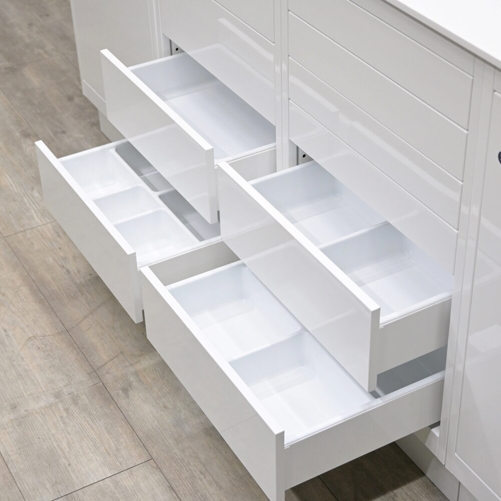 Astra Focus Plinth² 4er Behandlungszeile / Schrankzeile aus Stahl, neu | 336668