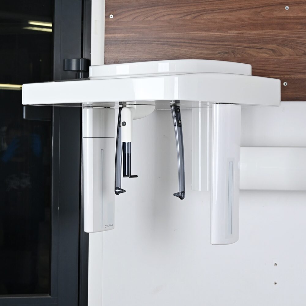 Dentsply Sirona Orthophos S 2D OPG Ceph Baujahr 2021 Röntgengerät gebraucht | 337676