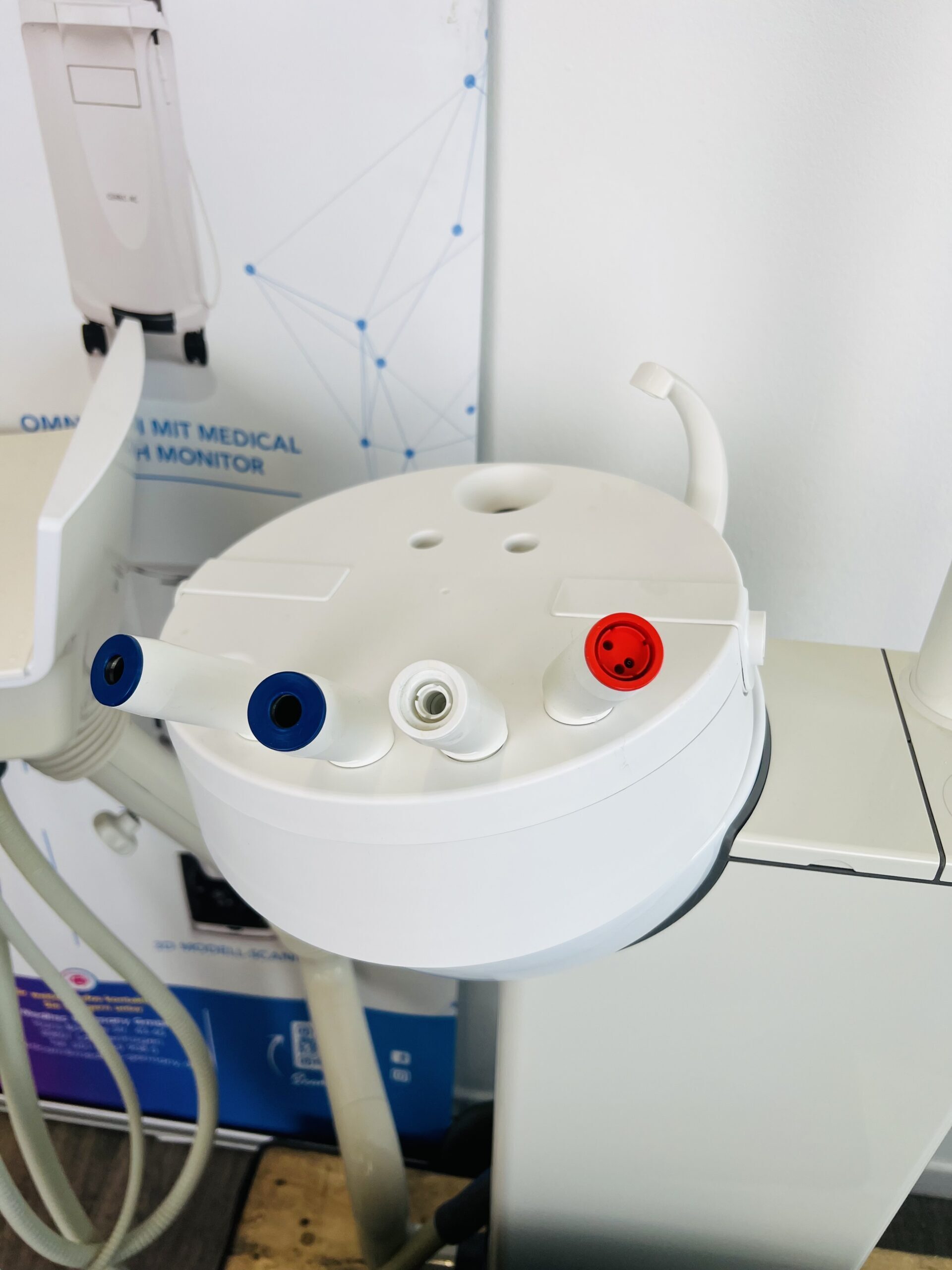 Sirona C4+ Behandlungseinheit gebraucht, sehr gepflegt MG019029 | 336481