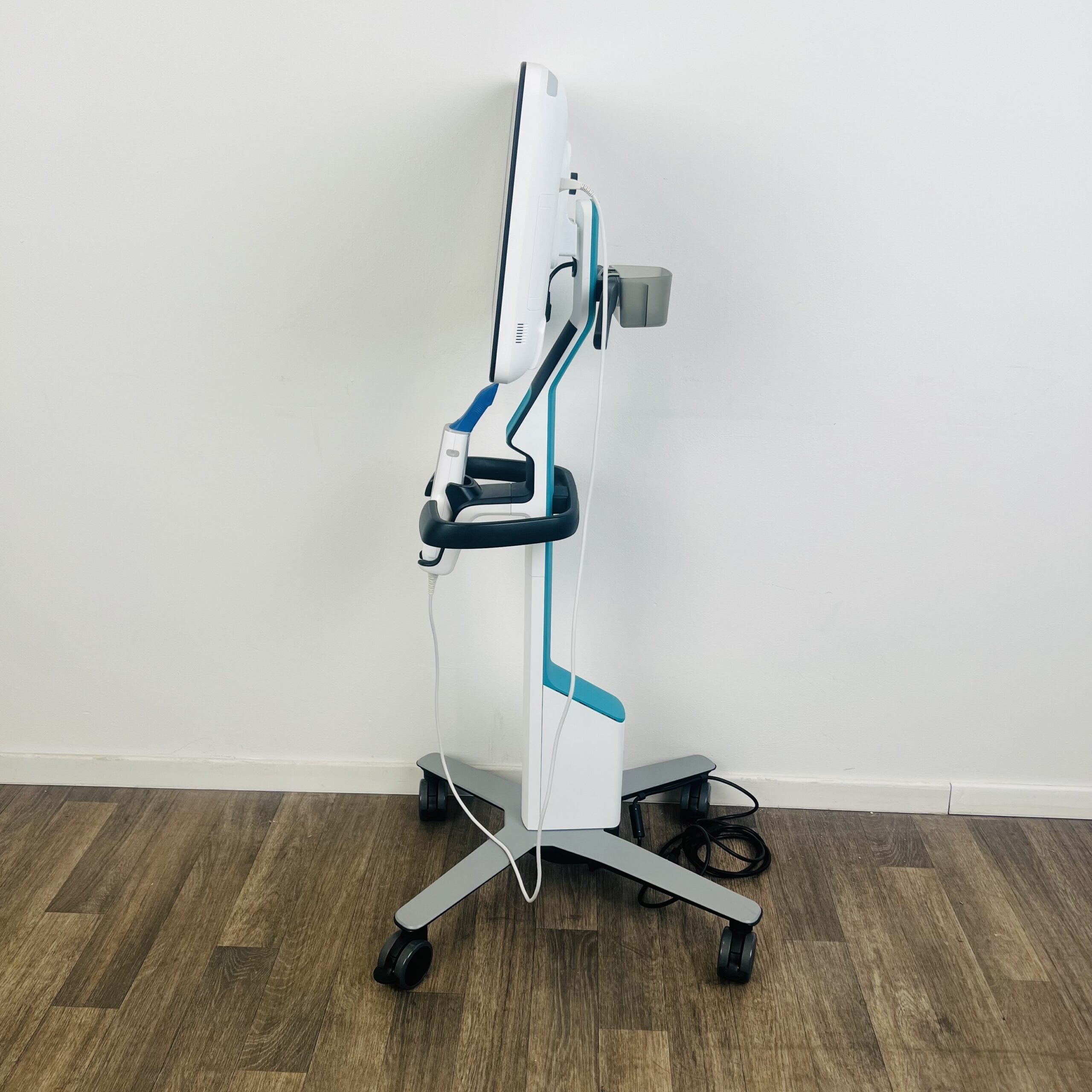 Align Technology iTero Element 5D Plus Intraoralscanner inkl. Ständer top gepflegt | 337107