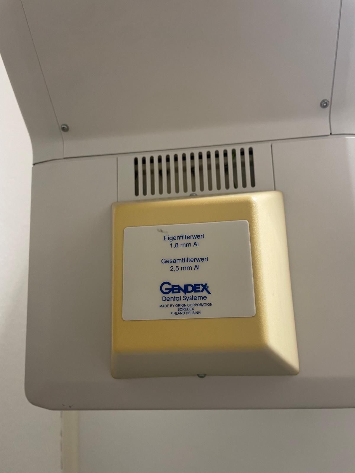 Röntgengeräte und Entwicklungsgerät Dürr XR24 mit Tageslichtvorsatz | 339099